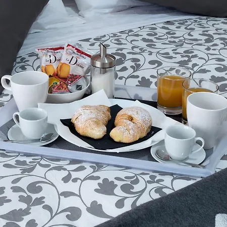 Posidonia Bed & Breakfast 3*
